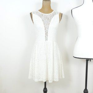 For Love & Lemons Ivory Lace Sleeveless Size M Deep V Mini Retro Dress